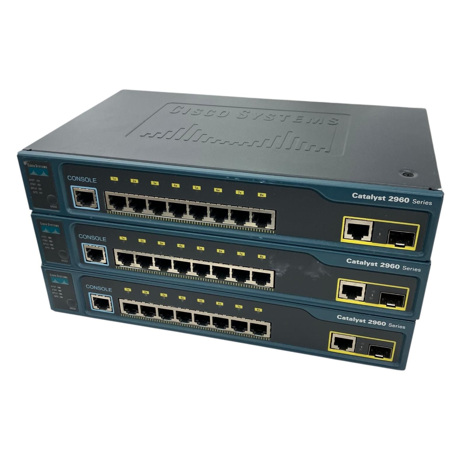 186000 現状品 Cisco Catalyst 2960シリーズ WS-C2960-8TC-L  3点まとめ売り [0000000002070] 186000 現状品 Cisco Catalyst 2960シリーズ WS-C2960-8TC-L 3点まとめ