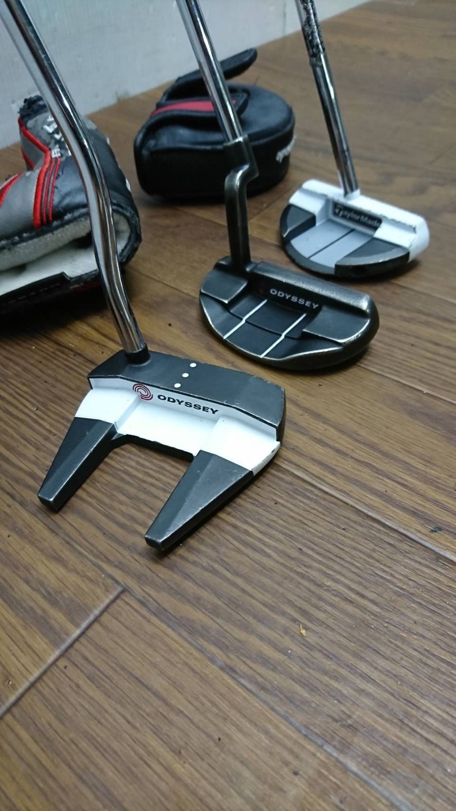 F58146 ゴルフクラブ パター3本 オデッセイ TANK CRUISER 330M 最も