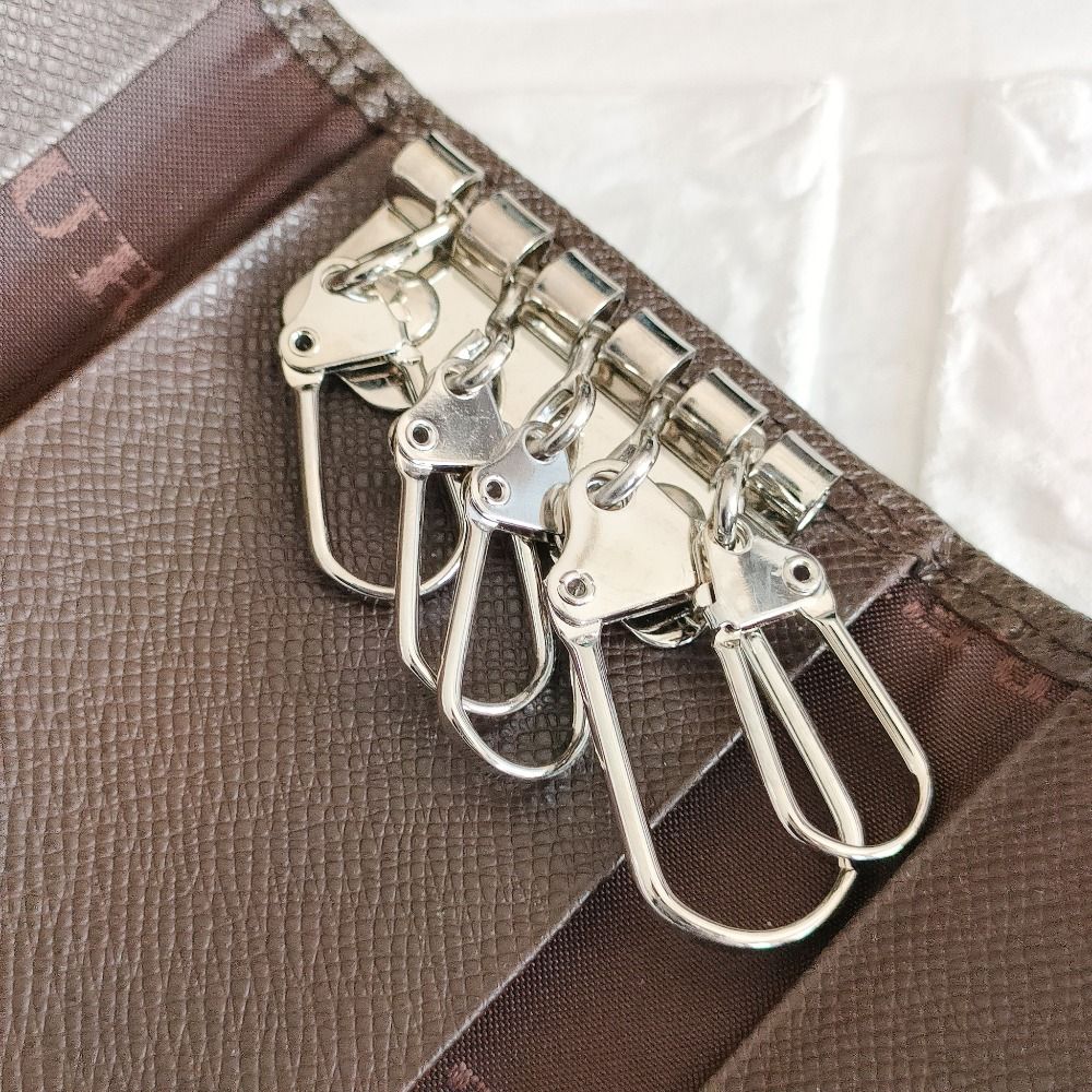 新品同様 BURBERRY バーバリー レザーコンビ ノバチェック柄 5連 キー