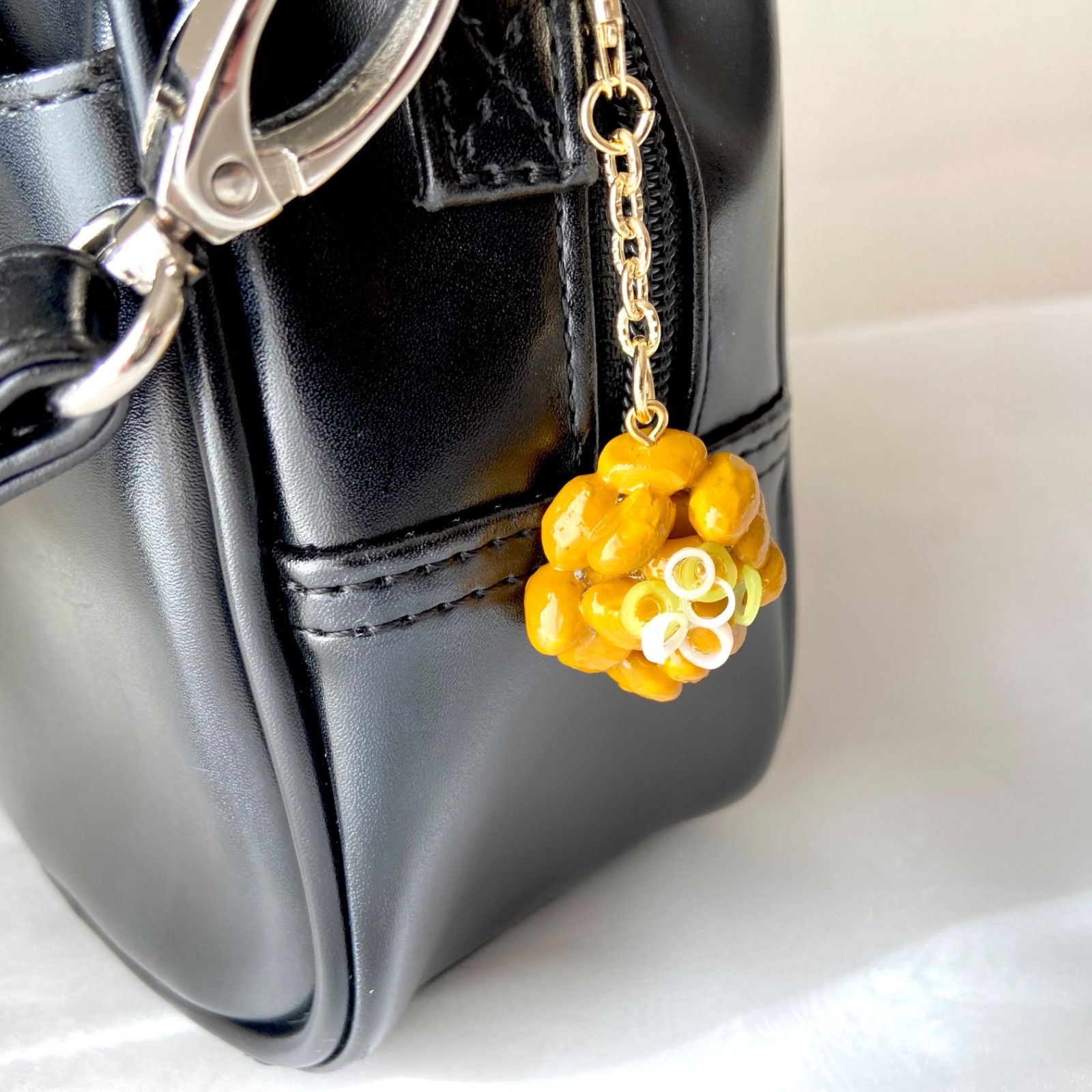 新登場！ 納豆 キーホルダー 食品サンプル ネバーギブアップ フェイク