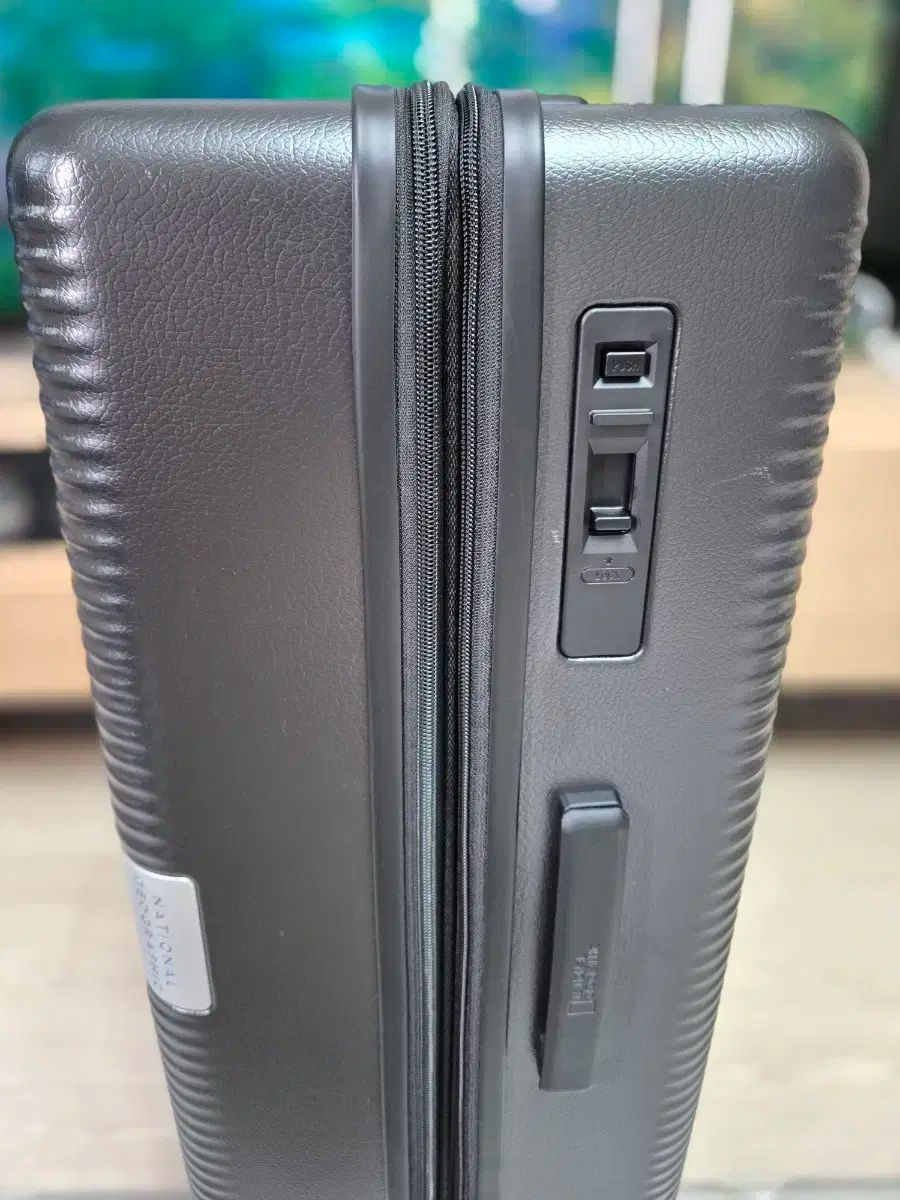 ゼロハリバートン 68ℓ 4輪 ZRP-F 限定ver TSAロック