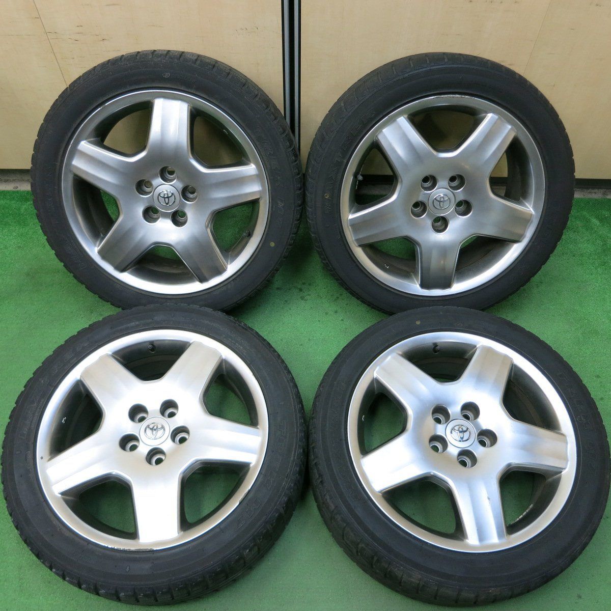 30系 セルシオ 純正 等 245/45R18 ダンロップ ルマン LM703