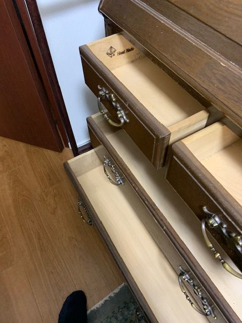 神戸家具　ライティングビューロー 木製机 引き出し付き 神戸家具 本格ライティングビューロー - メルカリ