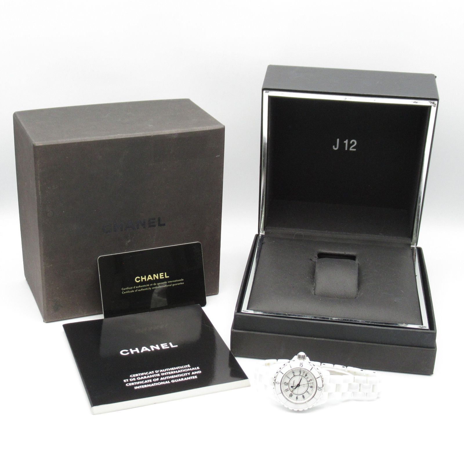 シャネル 腕時計 J12 箱セット CHANEL 箱　コマ付き CHANEL J12 豪華6本セット ギャランティ付属 高級腕時計 - メルカリ