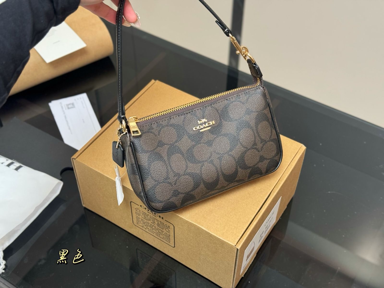 今日 COACH Nolita19 マージャンバッグ-MM輸入1