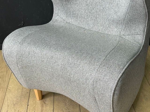 美品 スタイルチェア 【中古】 style chair DC MTG 姿勢サポート 椅子