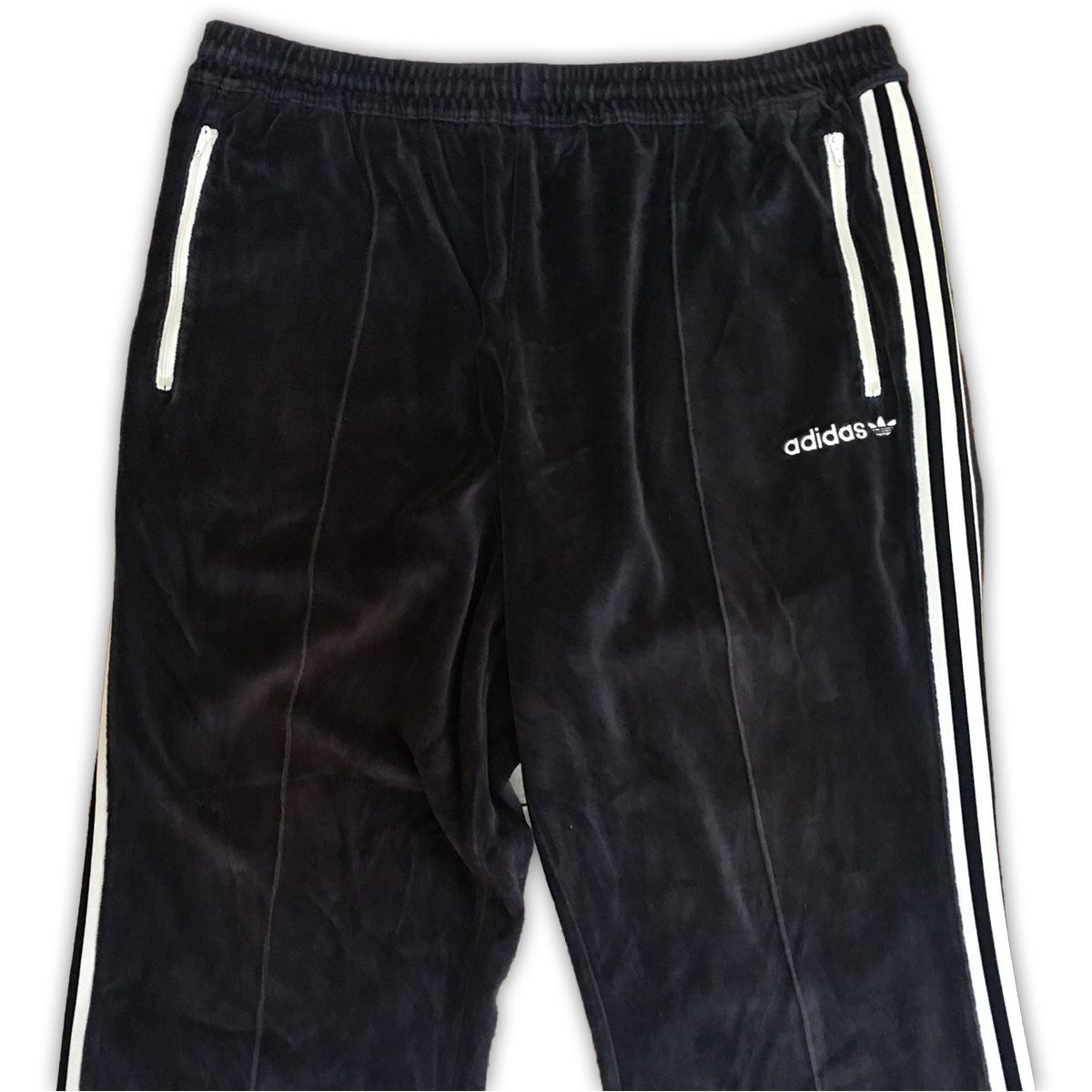 古着 adidas アディダス トラックパンツ トレフォイルロゴ ダークネイビー adidas トラックパンツ ネイビー スリーストライプ トレフォイル