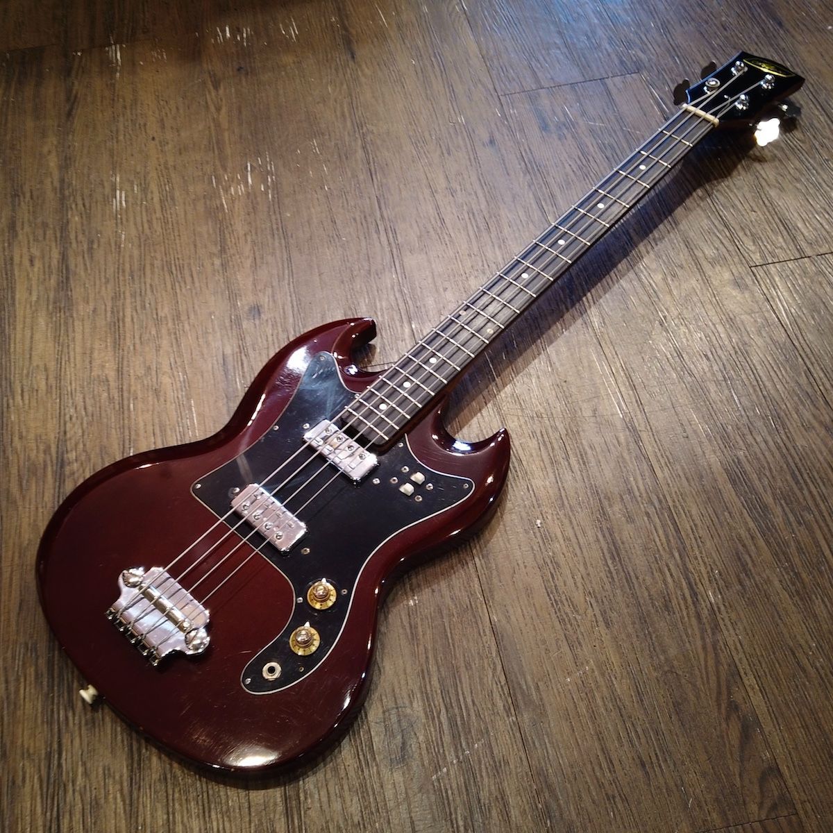 Alex SGタイプ ビザール エレキベース