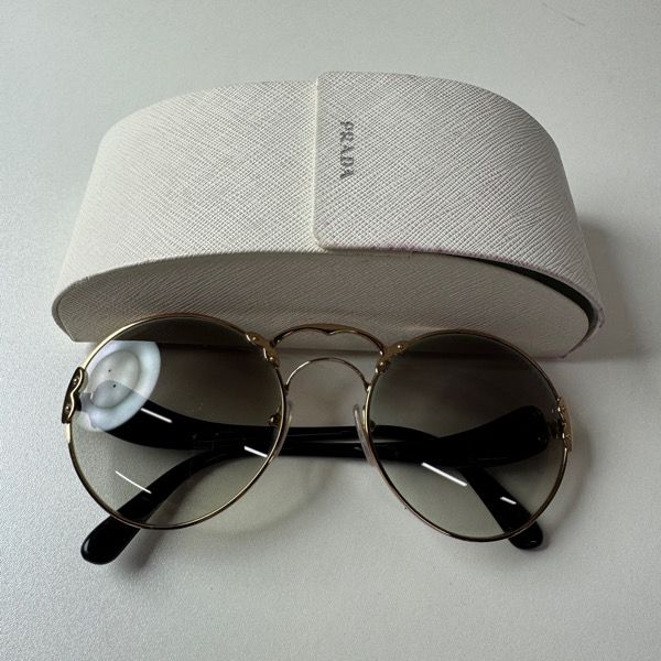 PRADA|プラダ