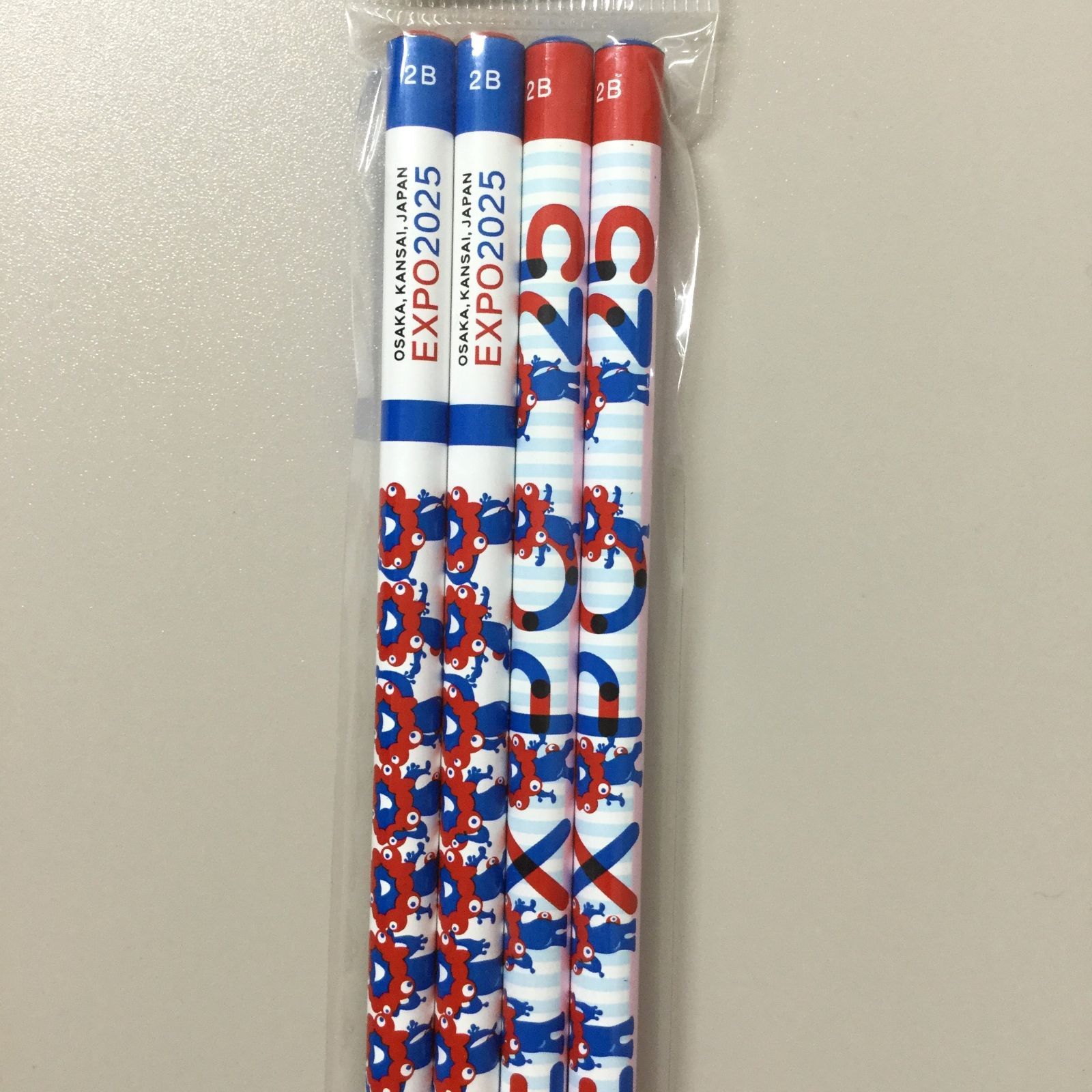 h123【新品・未使用品】大阪万博 EXPO2025 ミャクミャク 鉛筆4本