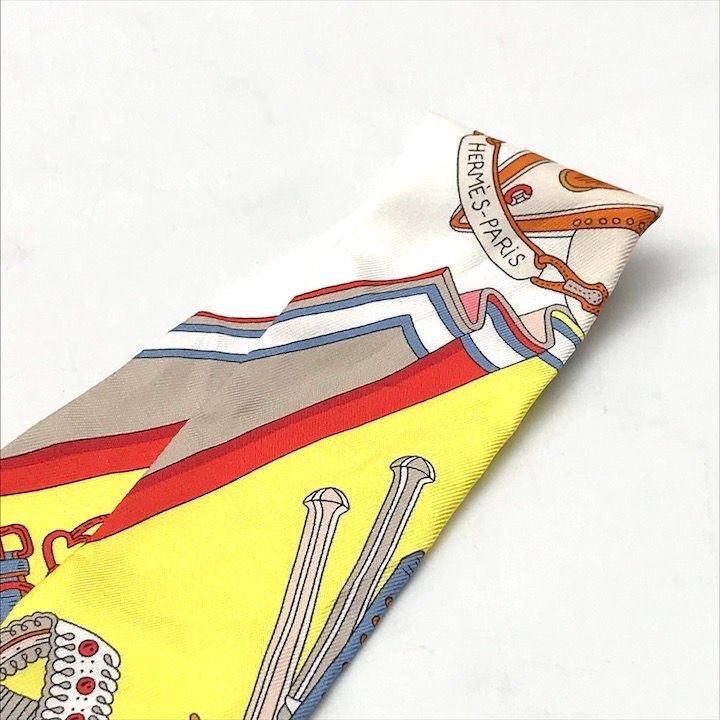 美品 HERMES エルメス ツイリー 鞍職人の花束 マルチカラー