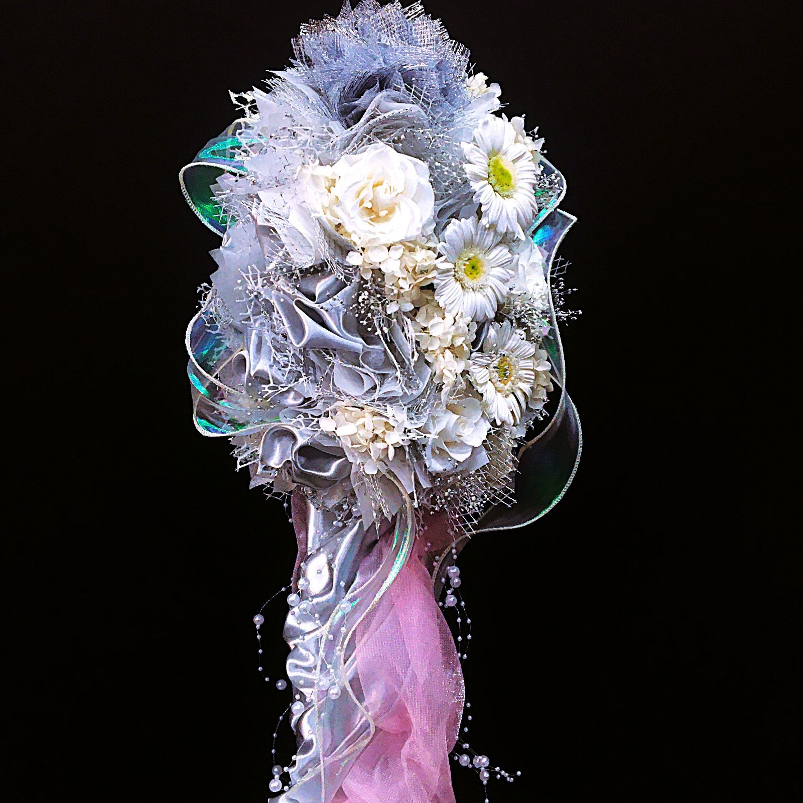 トロフィー型アレンジメント ホワイト A-038