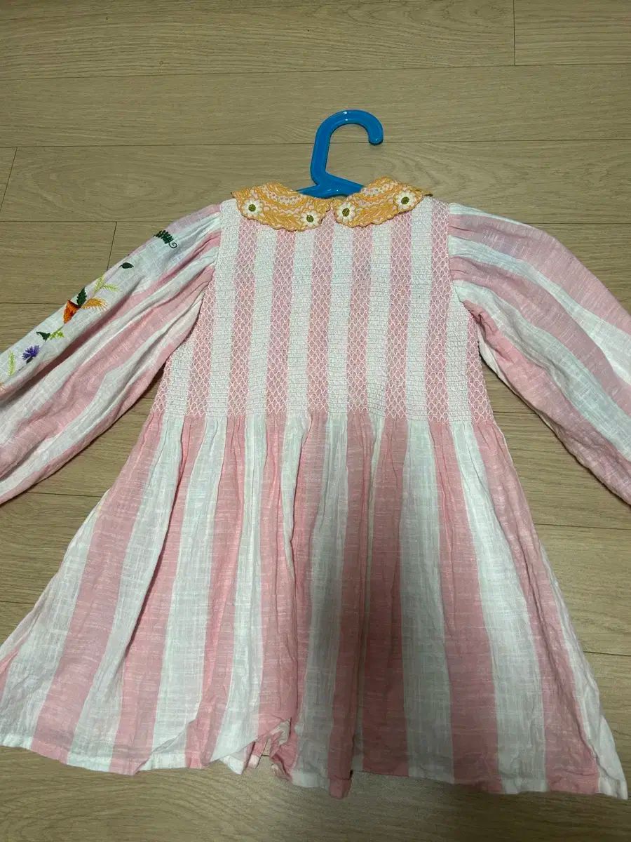 ダイアリーズ ブラウス