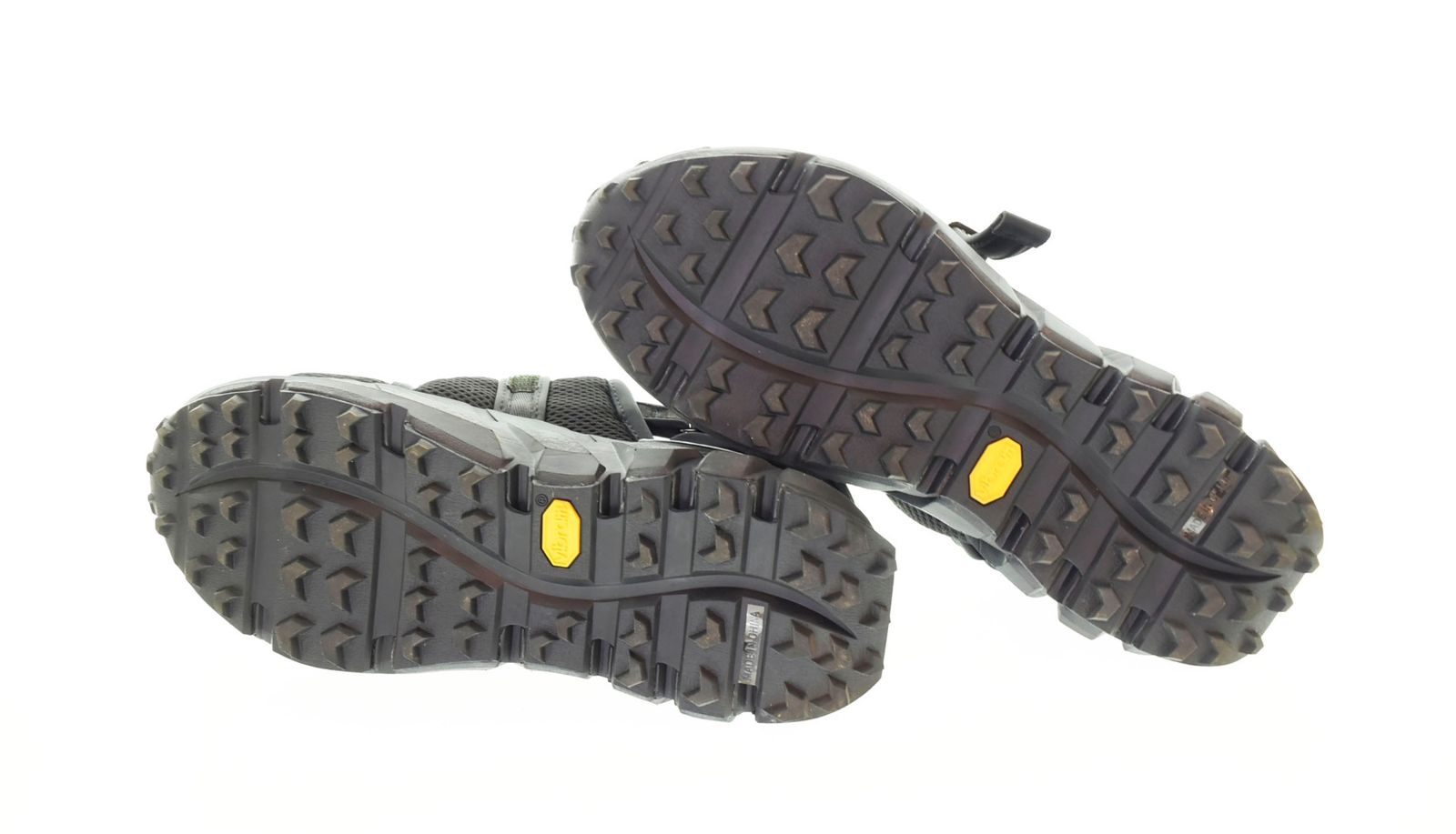 タトラス TATRAS メッシュバックルサンダル 黒 MTAT21S1265-A