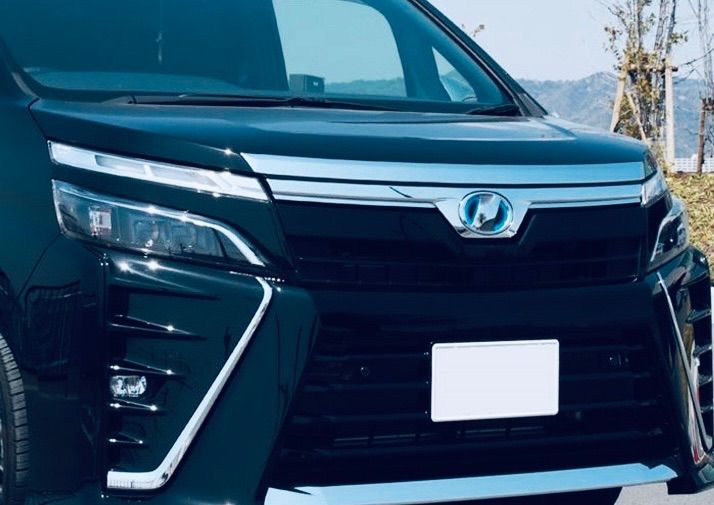 ヴォクシー80系 VOXY 80系 ボンネットガーニッシュ