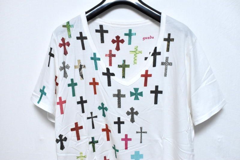 新品 gunda × kmrii クロス Tシャツ Vネック ガンダ ケムリ コラボ 