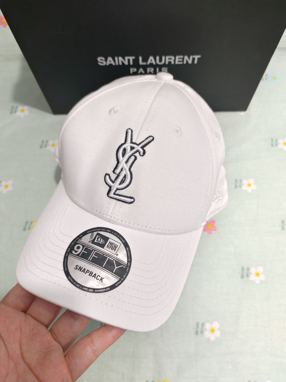 ★大人気★Saint Laurent(サンローラン)  キャップ 帽子　男女兼用　コットン　箱付き