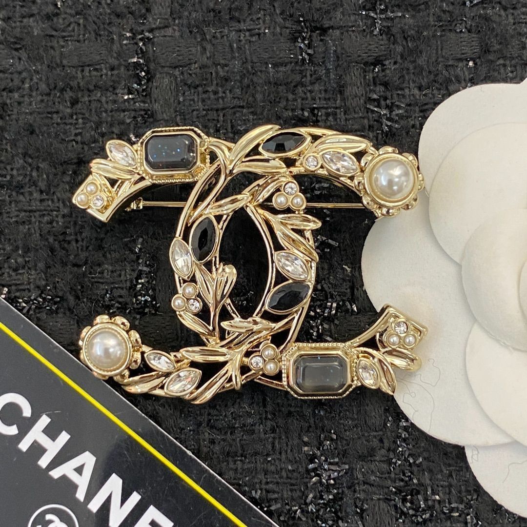 ⭐️美品⭐️  CANEL  プローチ　(夏限定価格) 今日特価】Chanel シャネル 新入荷 ブローチ-MM輸入 - メルカリ