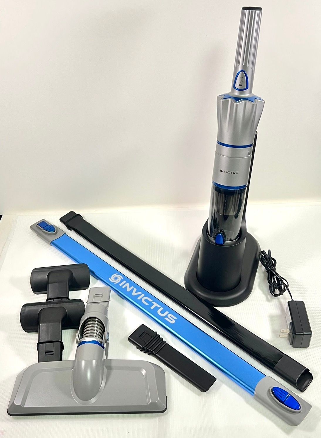 インビクタス　ワン　スペシャルセット2024年製 インビクタス ワン スペシャルセット2024年製 コードレス掃除機