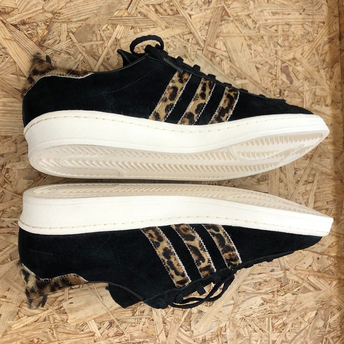 そうなんですねadidas campus レオパード ヒョウ柄 - スニーカー