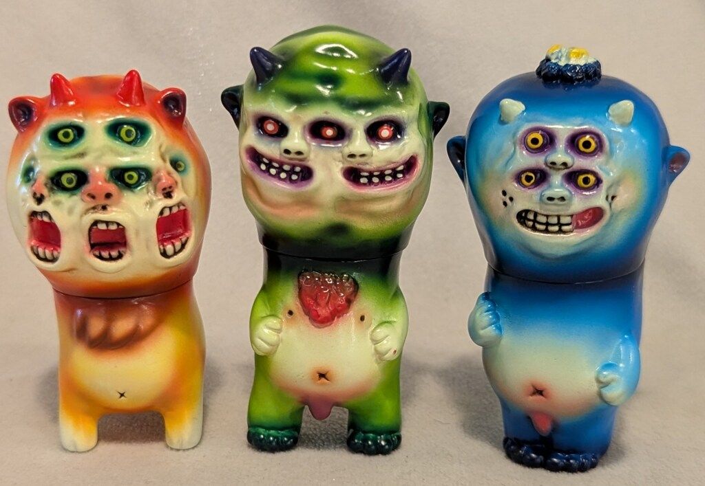 DEATHLAND VINYL TOY Ultra Stone Age Man Urban Vinyl Daily - UVD