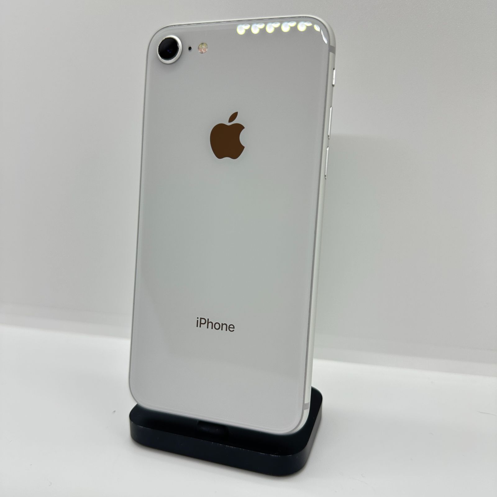 Apple iPhone 8 ホワイト