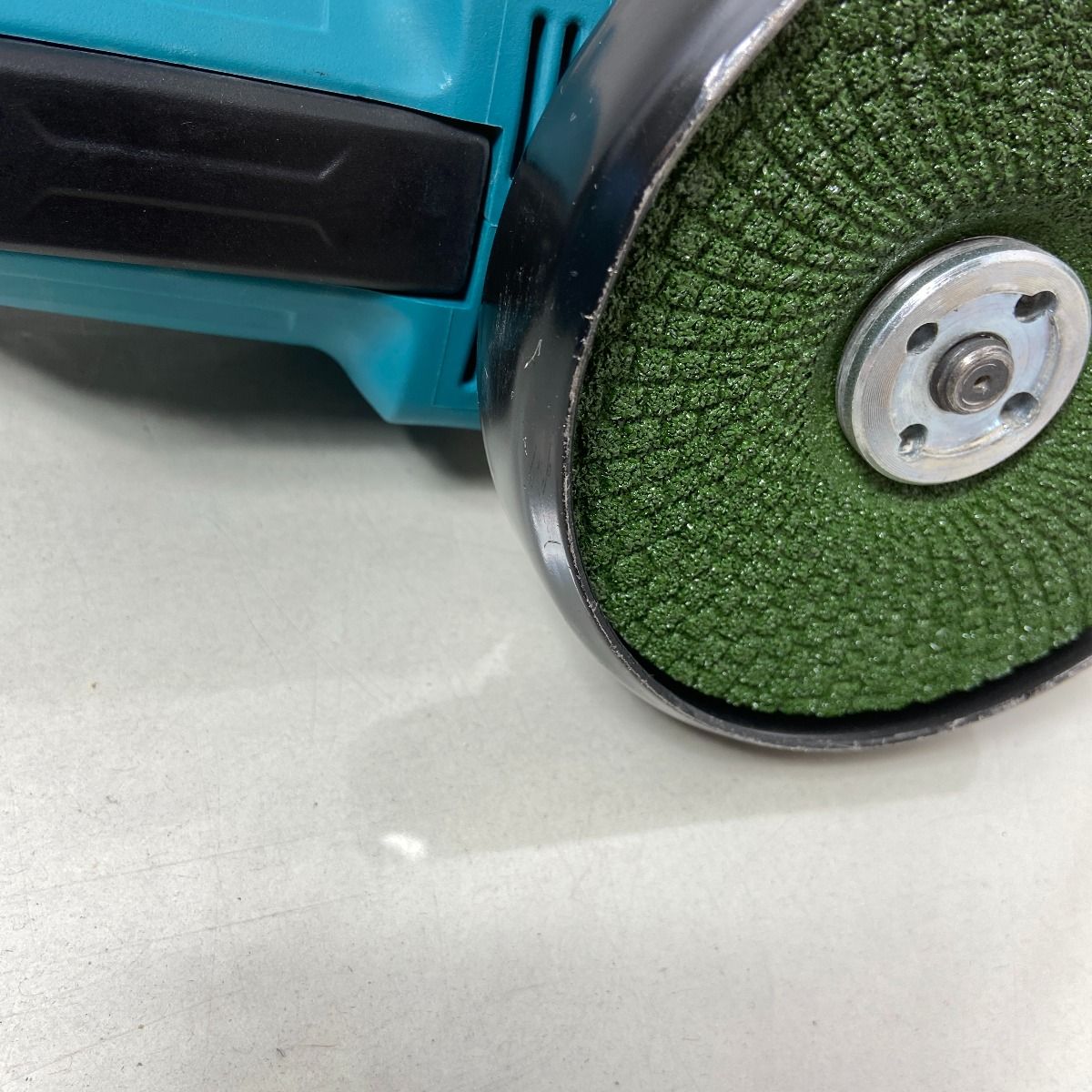 MAKITA マキタ 電動工具 ディスクグラインダー ケース付 GA408D ブルー