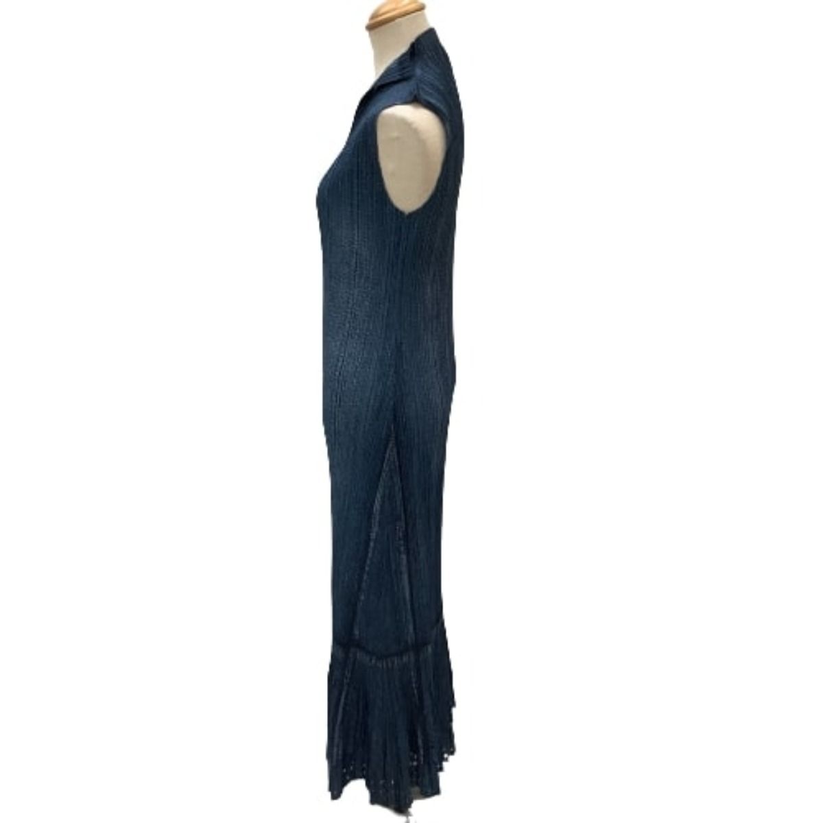 美品✨ PLEATS PLEASE ISSEY MIYAKE ワンピース 7分袖 ISSEY MIYAKE - ♪♪ISSEY MIYAKE イッセイミヤケ PLEATS PLEASE