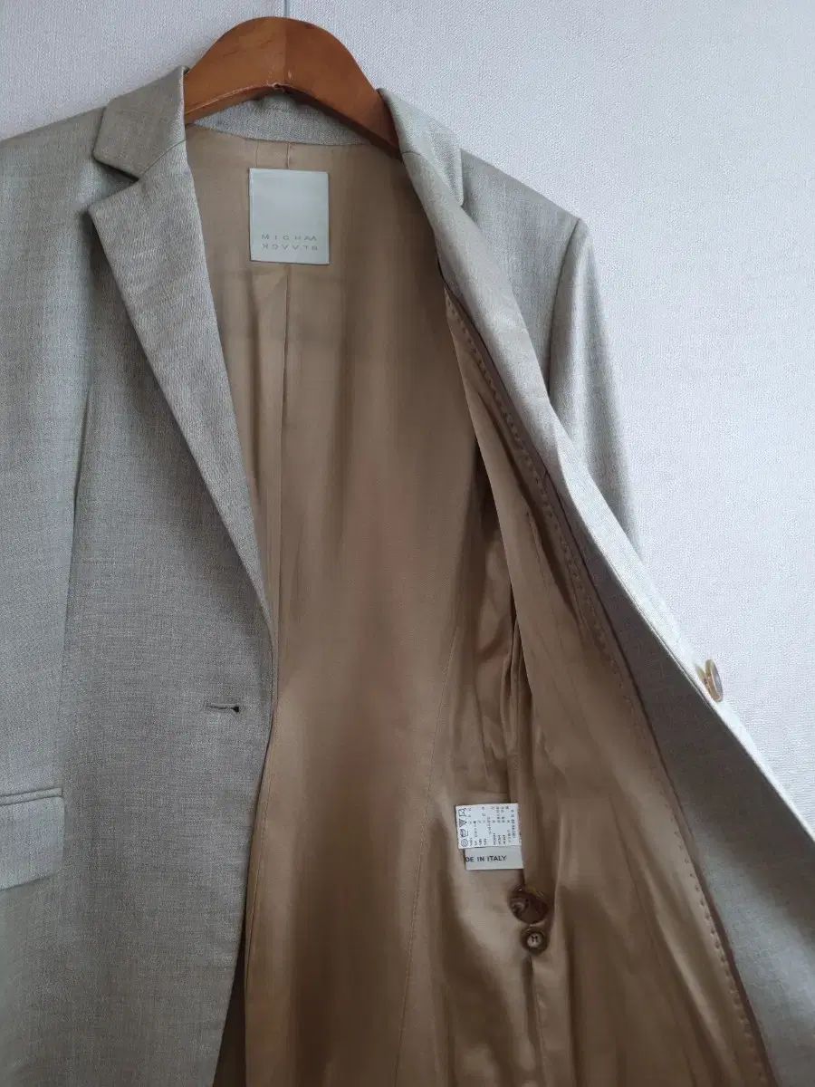ジャケット