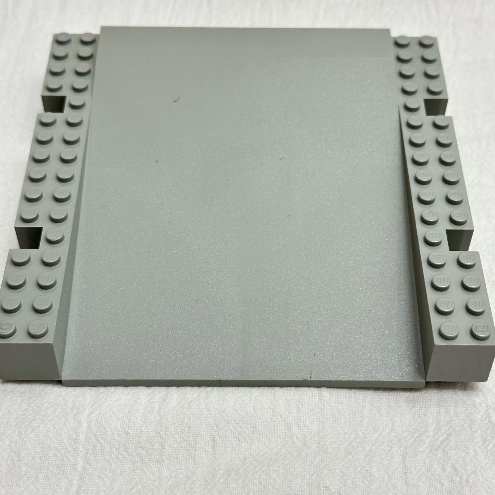 LEGO レゴ 中古 パーツ ベースプレート レイズプラットフォーム 16×16×2 1/3ランプ 2642 旧グレー ばら売り 部品取り  LY-230606-08