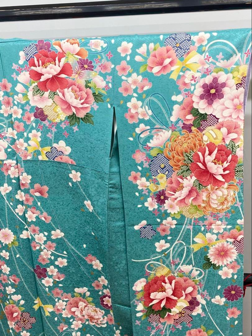 振袖 豪華 銀通し 刺繍 金駒 金彩 身丈161cm 撥水加工済 - メルカリ