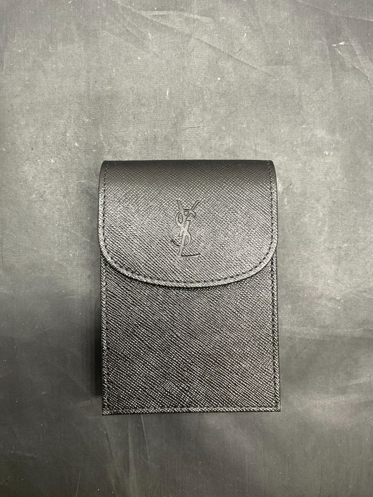 イヴサンローラン シガレットケース B25072941