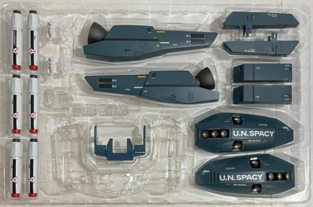 BANDAI SPIRITS DX超合金 TV版VF 1対応スーパーパーツセット キャラクター玩具 おもちゃ ゲーム おもちゃ グッズ