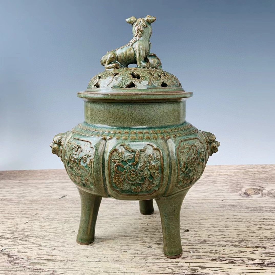 中国古美術•清時代紫檀銀象嵌羅漢像 B147—55 中国古美術