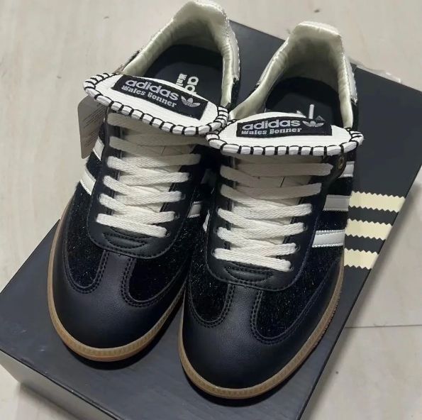 新品 Adidas samba Wales Bonner レディース メンズ Black スニーカー