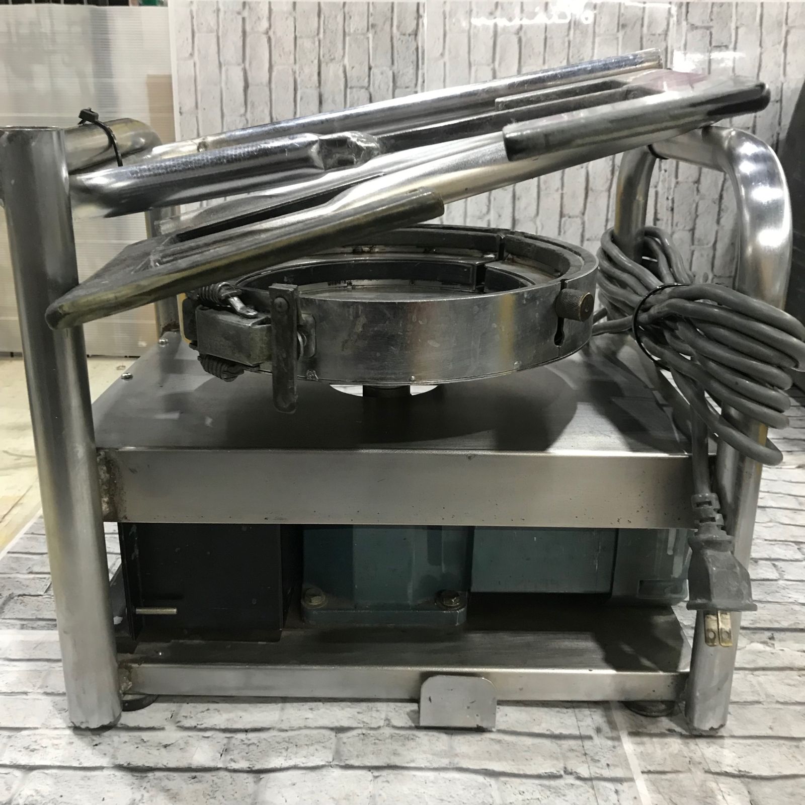 ミキスタ工業 シーリング材用撹拌機 軽量型ミキスタ【川口店】 ミキスタ工業 シーリング材用撹拌機 軽量型ミキスタ【川口店】