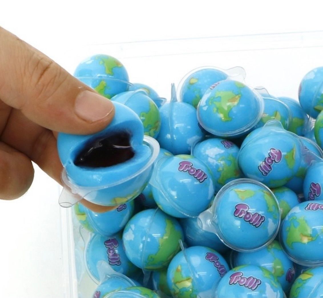 韓国正規品　トローリ trolli 地球グミ ポケモンボールグミ 50個 imgrc0106313793.jpg?fitin=272:272