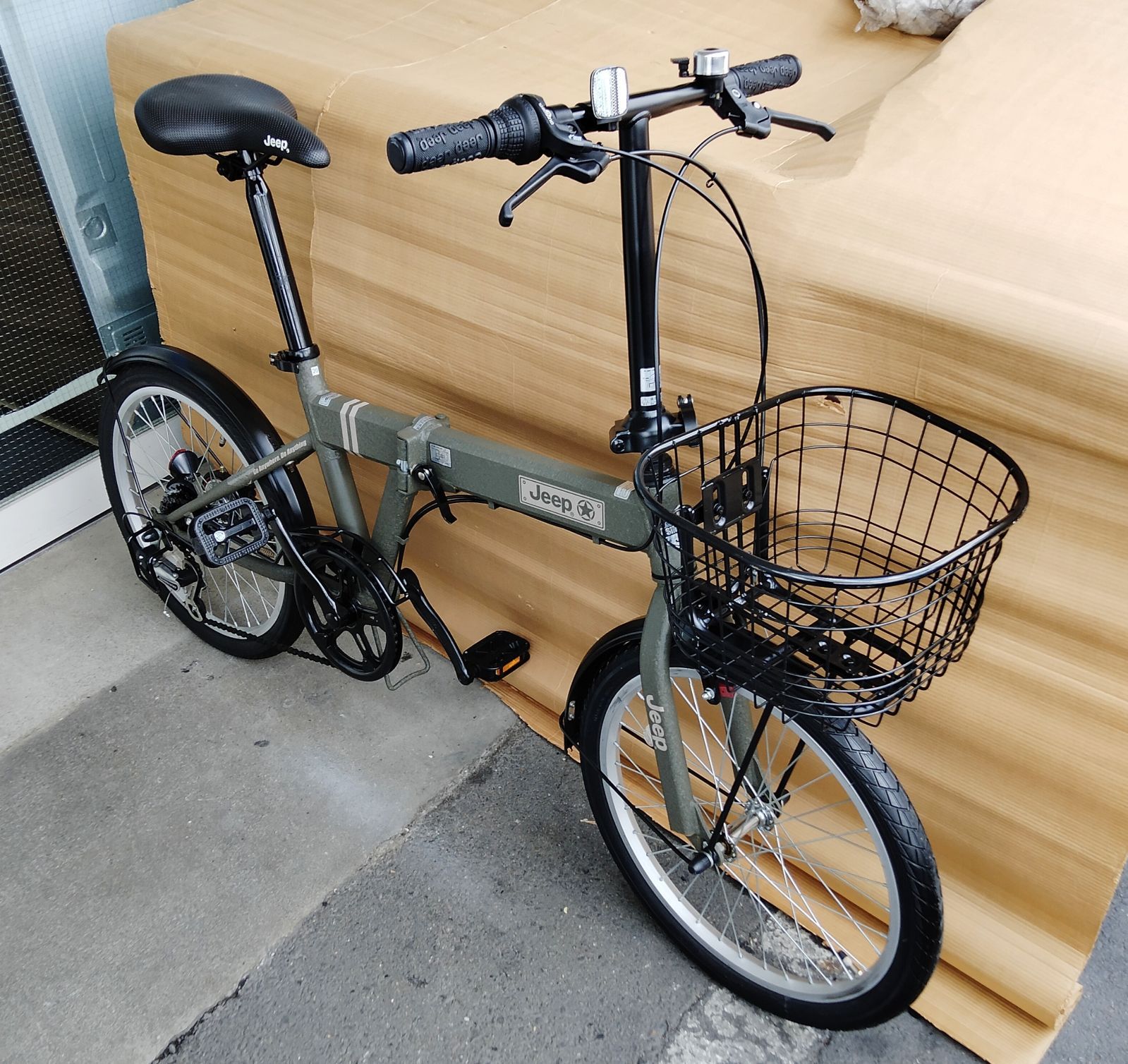 引き取り限定 美品 折り畳み自転車