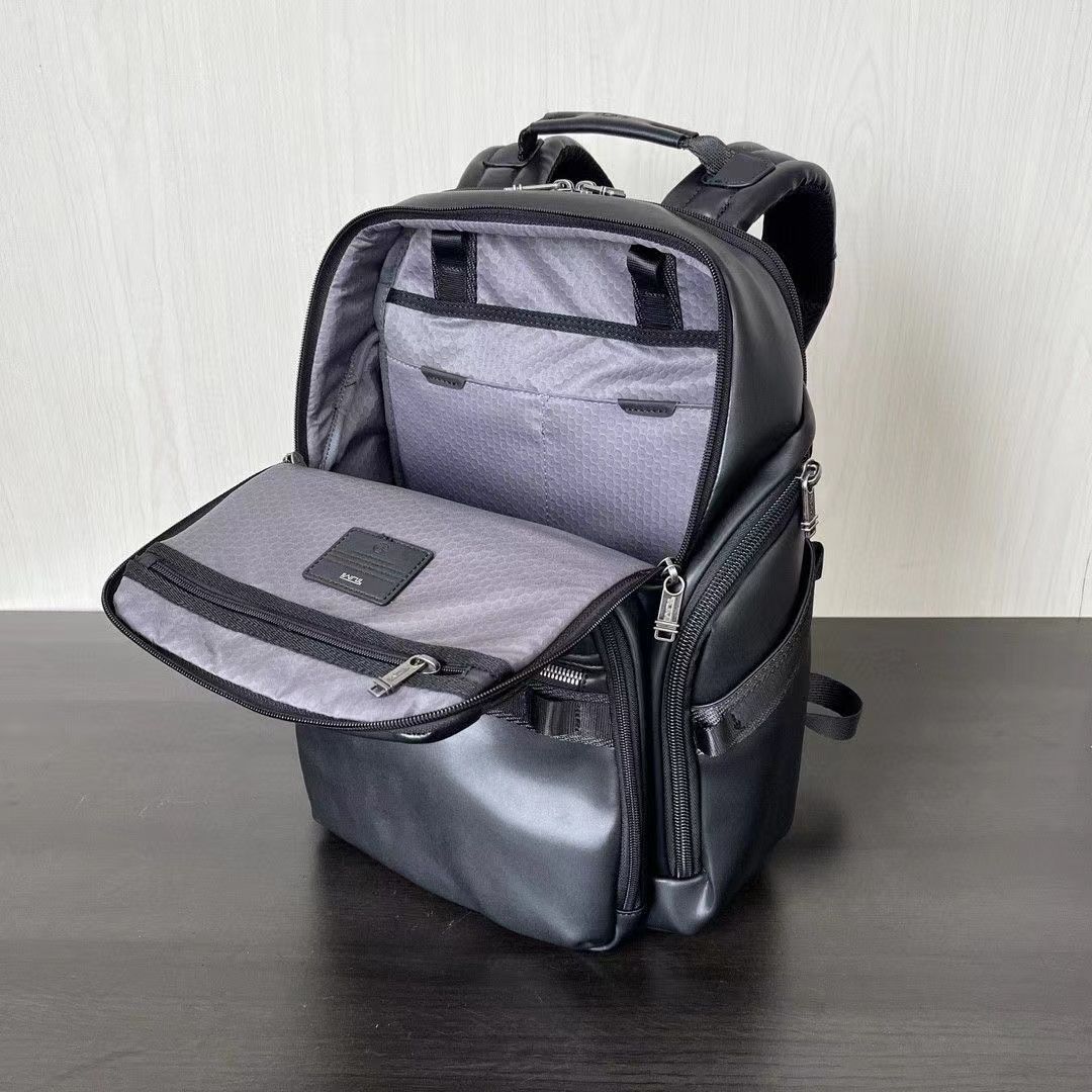 TUMI「サーチ」ファイバー 未使用 レザーバックパック 未使用】TUMI「サーチ」ファイバーレザーバックパック｜Yahoo!フリマ