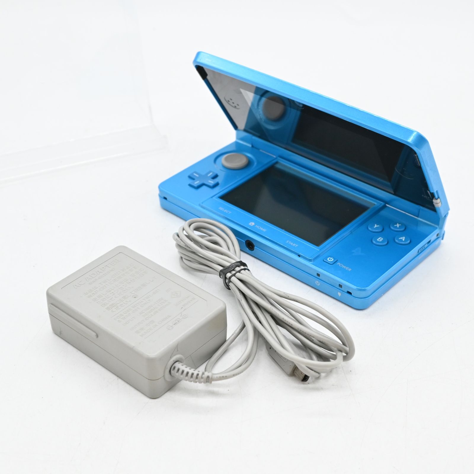 ニンテンドー3DS ライトブルー モンスターハンター柄