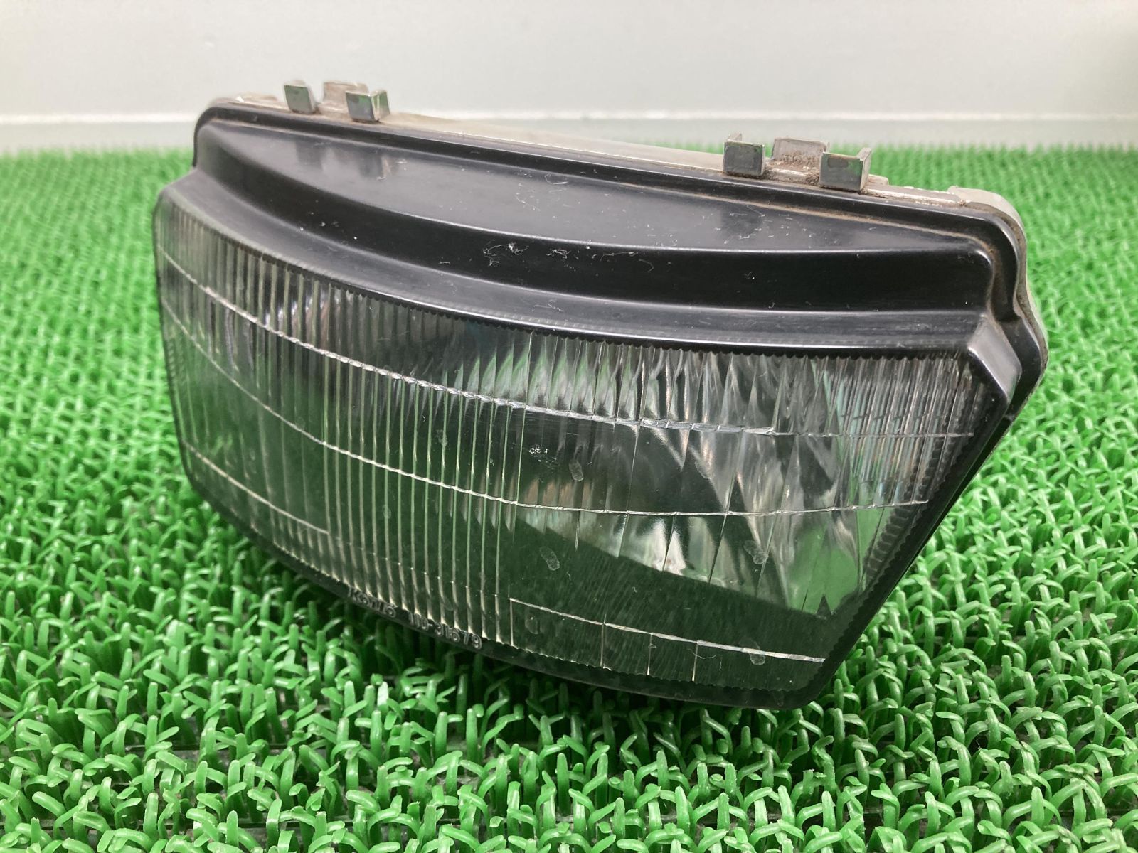 TZR50R ヘッドライト 110-31679 ヤマハ 純正 中古 バイク 部品 4EU 割れ欠け無し 品薄 希少品 車検 Genuine