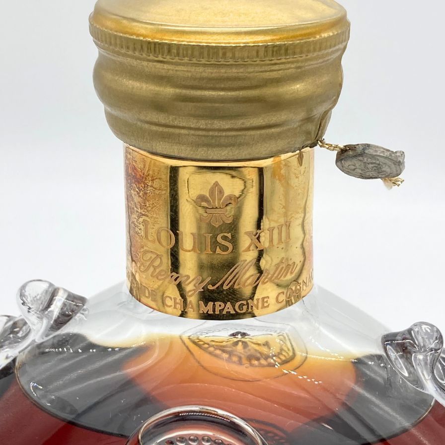 REMY MARTIN LOUIS XIII 金キャップ 四角形箱 700ml レミーマルタン