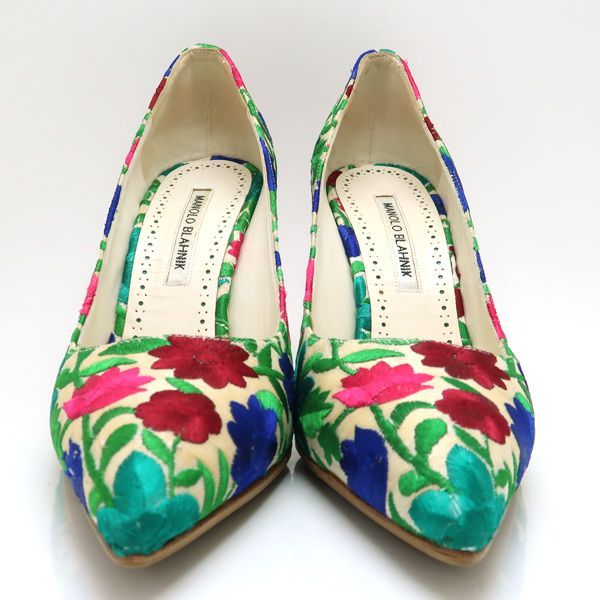 MANOLO BLAHNIK パンプス ハイヒール 花柄 刺繍 マルチカラー マノロ 