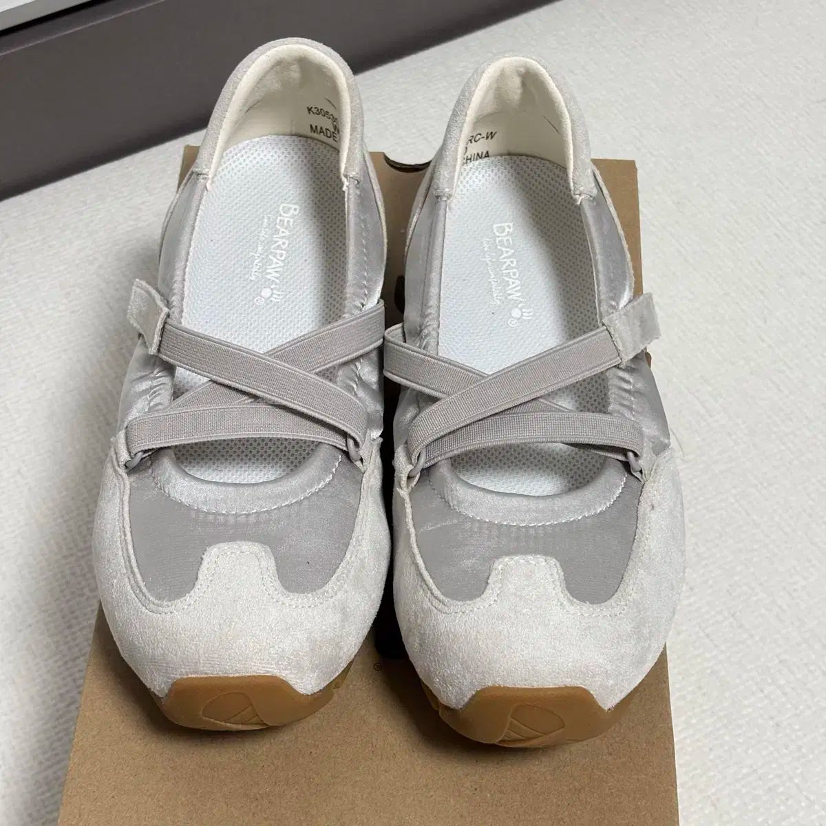 メアリージェーンスニーカー Bearpaw ベアパウ 大蔵 230