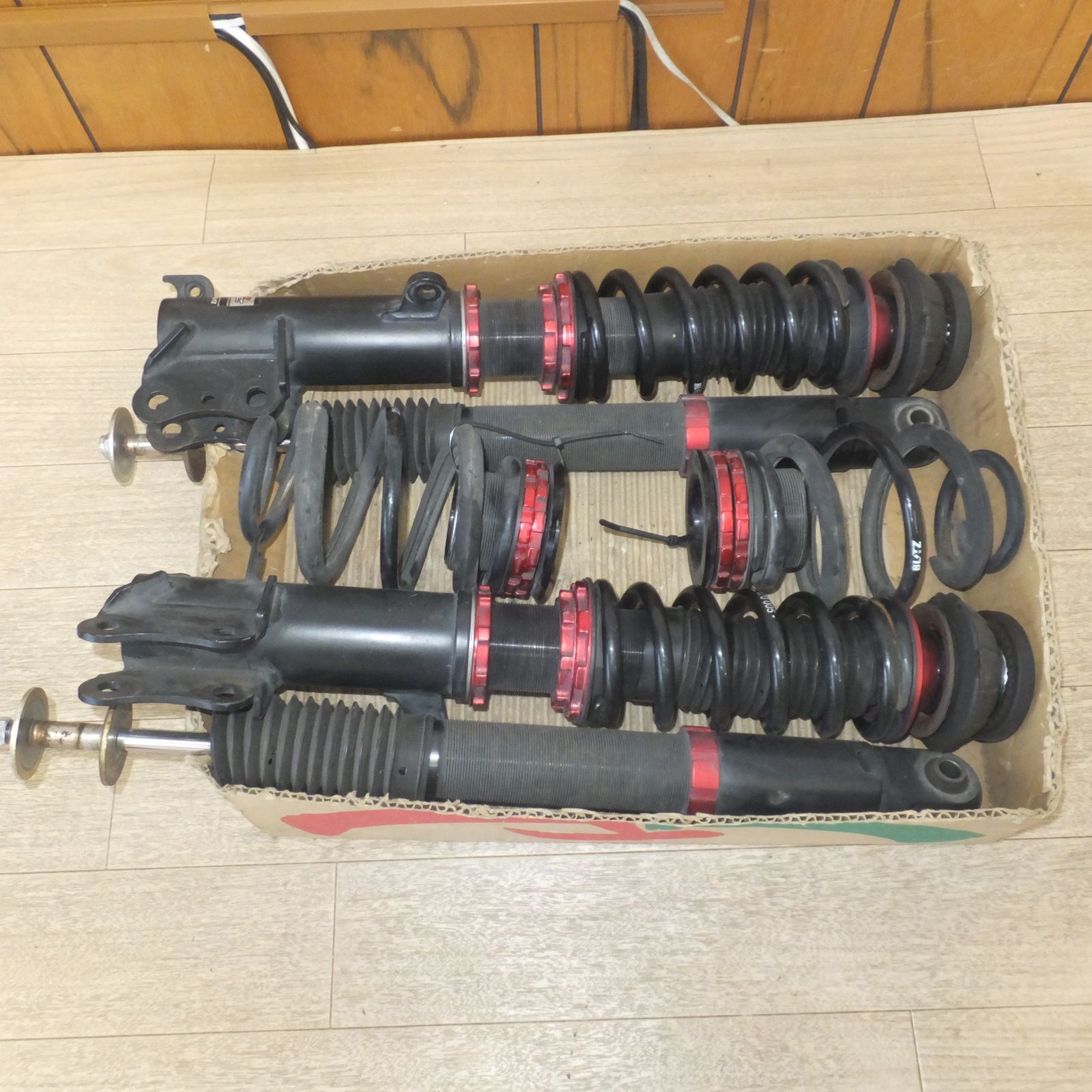 送料無料] 岐阜発☆ブリッツ BLITZ 車高調 DAMPER ZZR 92394 セット
