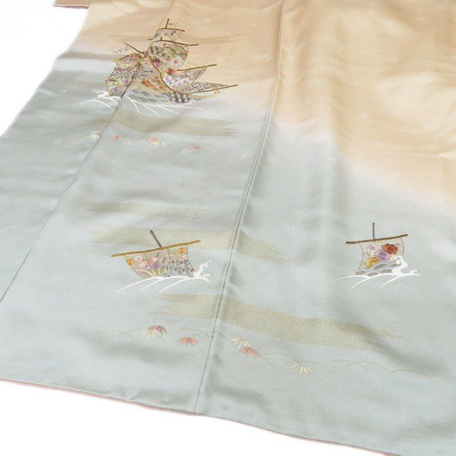 楽天市場】【中古】 振袖 着物 正絹 袷 金駒刺繍 金彩加工 銀通し