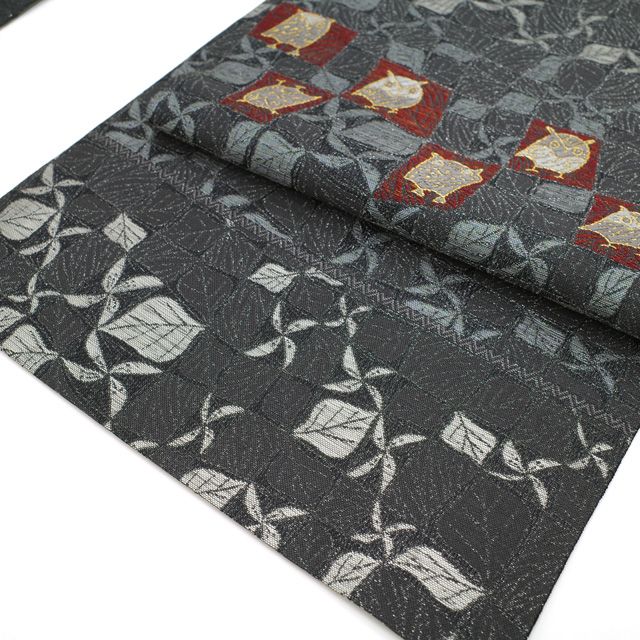 銀糸 カジュアル