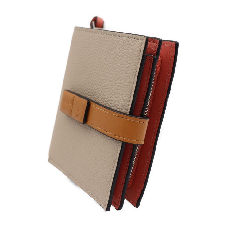 LOEWE 二つ折り財布 コンパクト ジップウォレット ライトオーツ ハニー 革