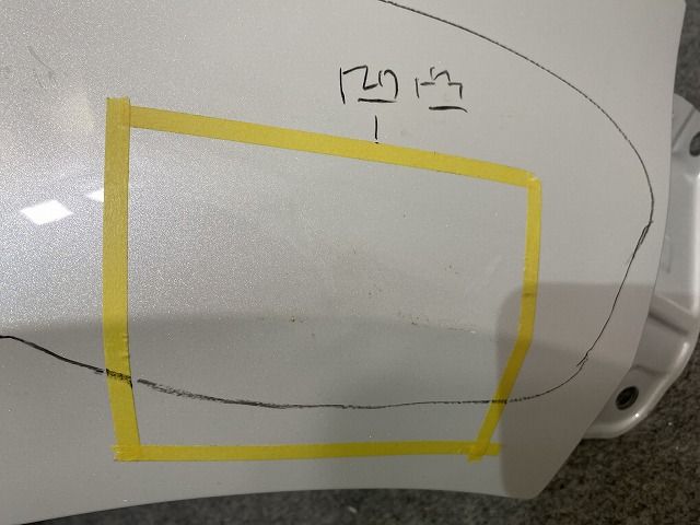 最安値で販売します。 ヤリス KSP210 MXPA10 MXPA15 MXPH10 MXPH15 MXPH14 MXPH17 純正 右 フロント フェンダー 53811-K0060 プラチナホワイトパール 089 144329 カラー