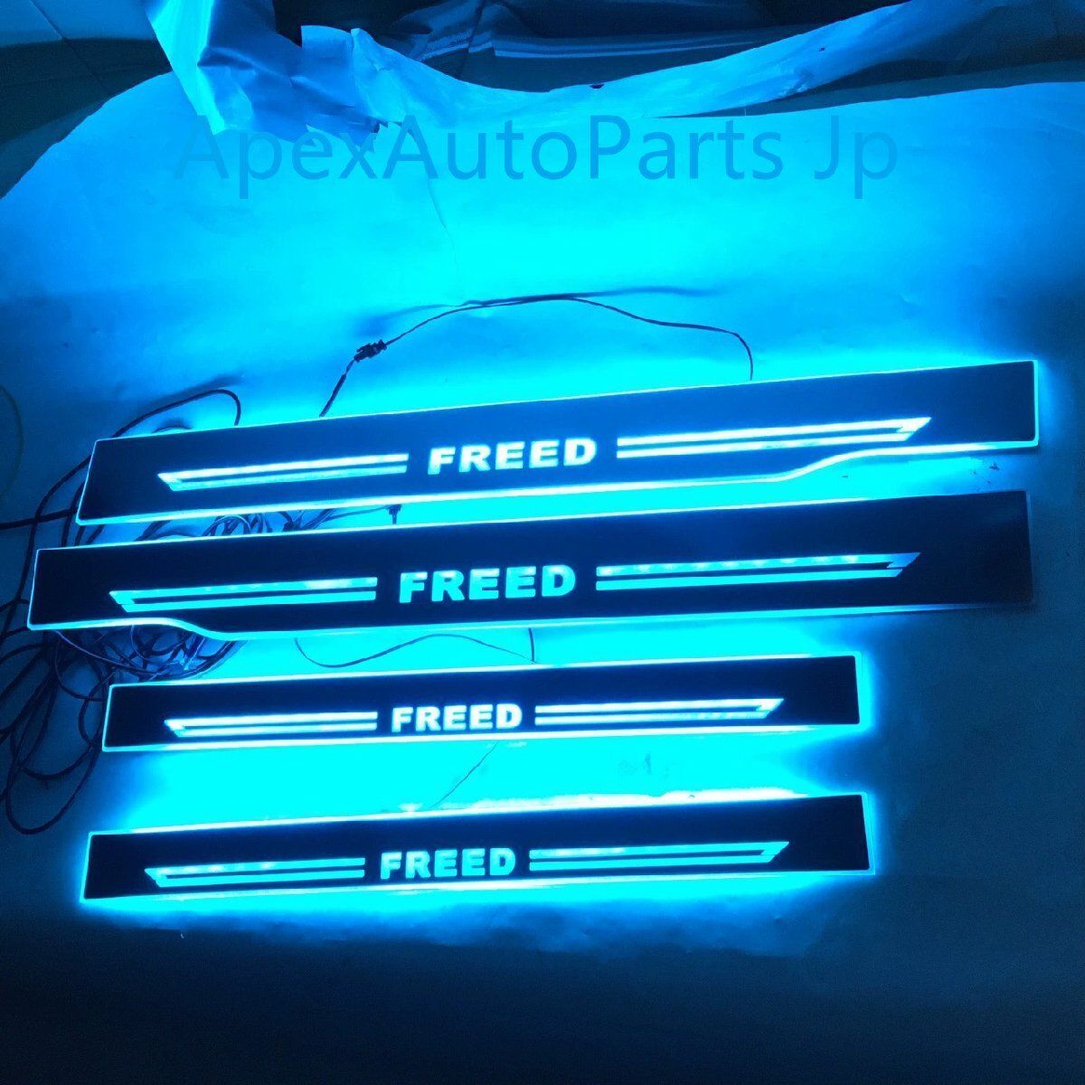 ホンダ フリード 流光ダイナミックLEDサイルステップ 7色チェンジイルミネーション 4Pセット